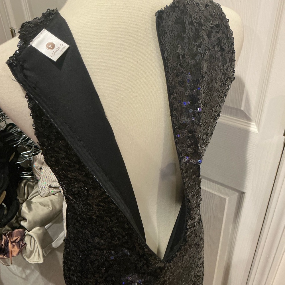 Elegant Black Sequin Midi Dress, Brand New with Tags! - Picture 8 of 9